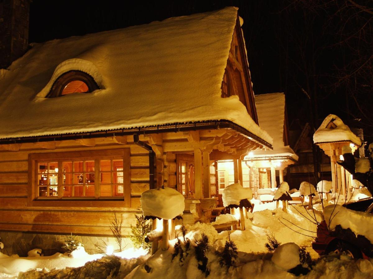 Hotel Nosalowy Dwor ザコパネ エクステリア 写真