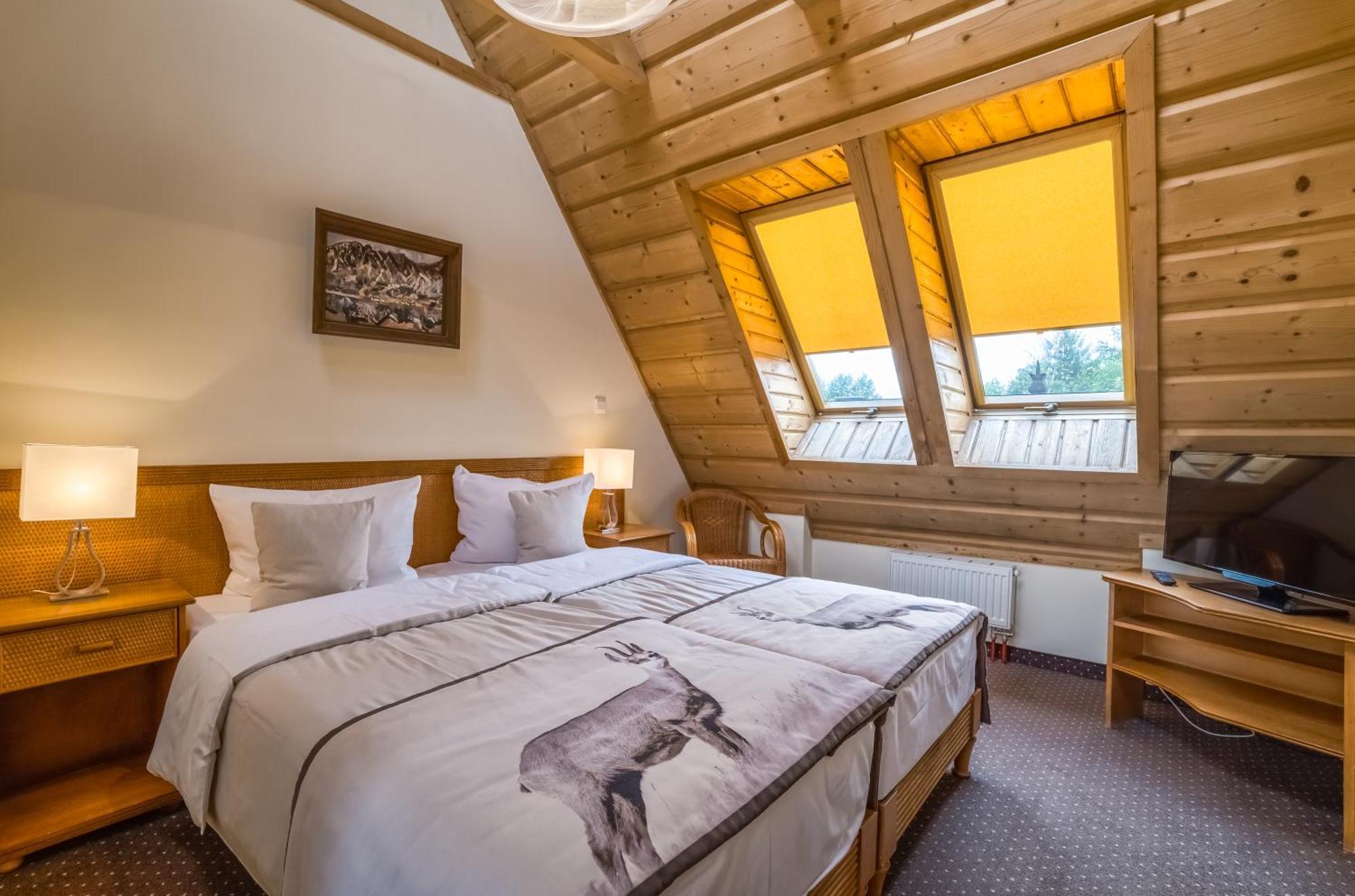 Hotel Nosalowy Dwor ザコパネ エクステリア 写真